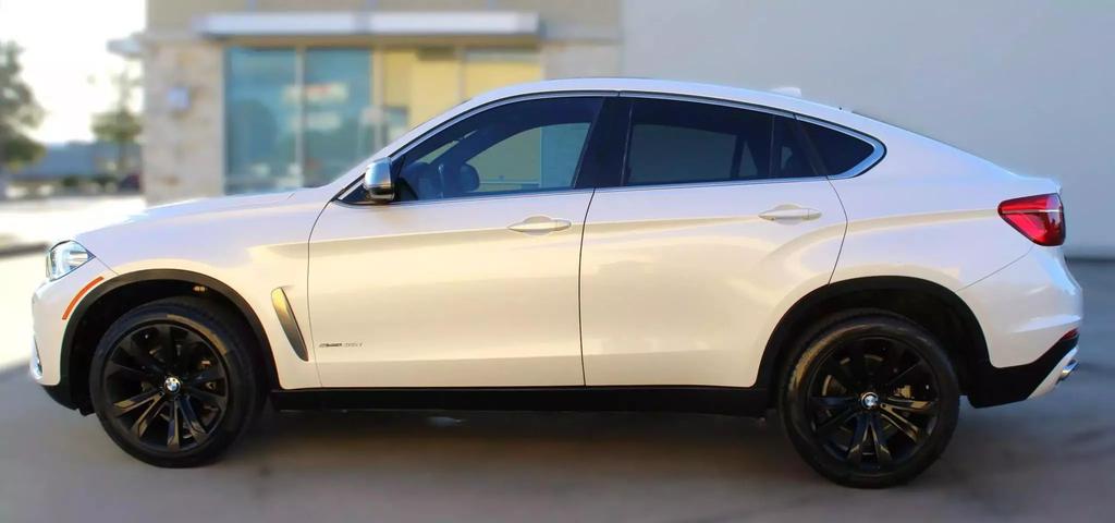 2018 BMW X6 sDrive35i photo 7