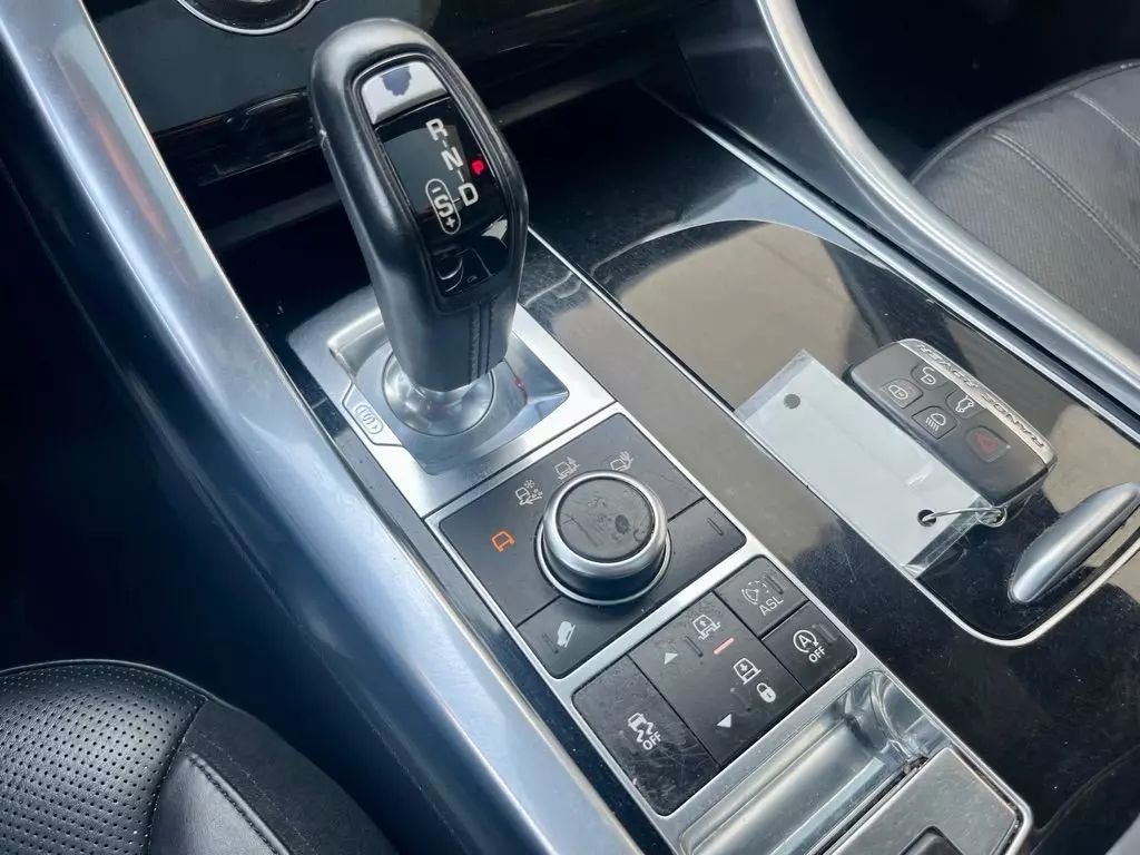 2015 Land Rover Range Rover Sport - Image 26 2015 Land Rover Range Rover Sport - Image 26