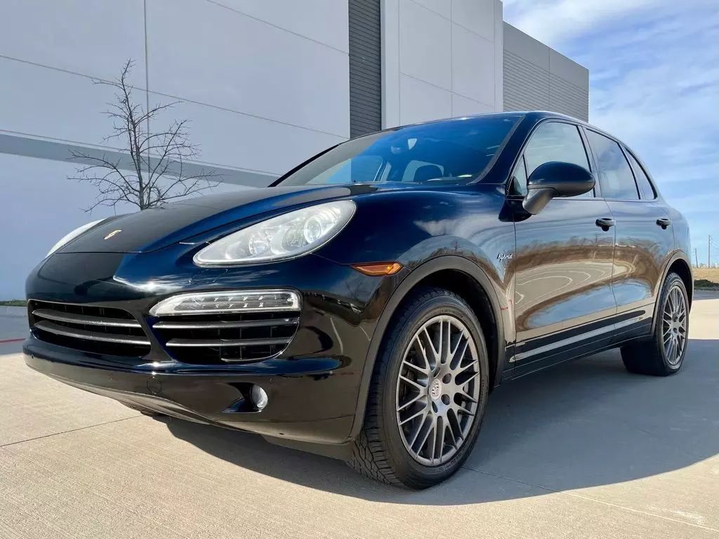 2014 Porsche Cayenne - Image 4 2014 Porsche Cayenne - Image 4