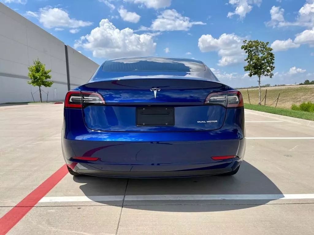 2020 Tesla Model 3 - Image 6 2020 Tesla Model 3 - Image 6