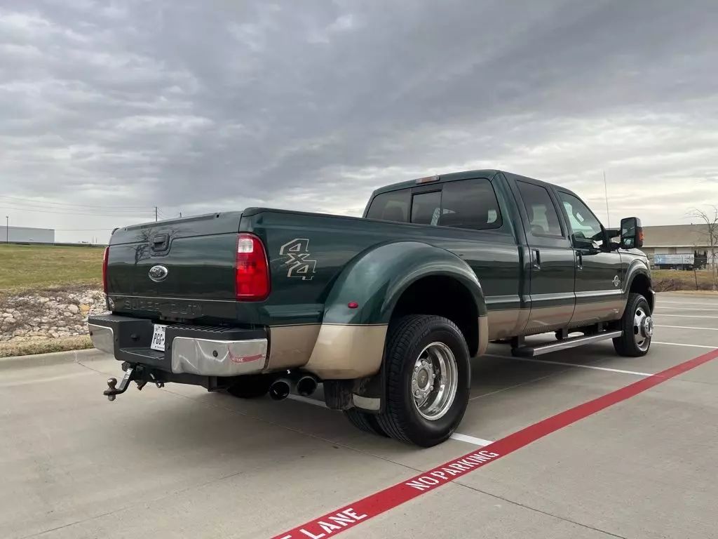 2011 Ford F350 Super Duty Crew Cab - Image 7 2011 Ford F350 Super Duty Crew Cab - Image 7