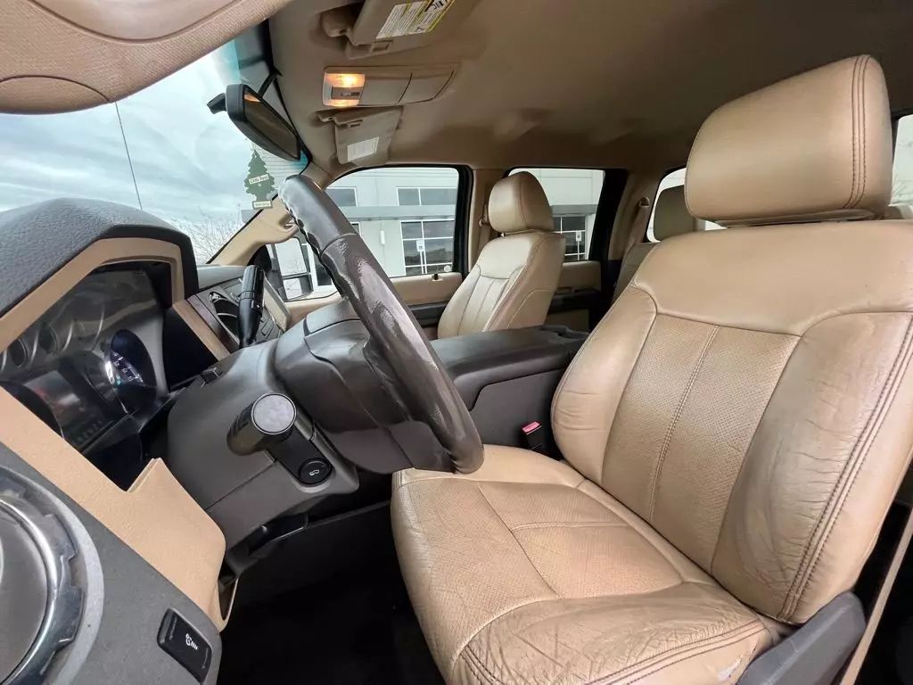 2011 Ford F350 Super Duty Crew Cab - Image 16 2011 Ford F350 Super Duty Crew Cab - Image 16