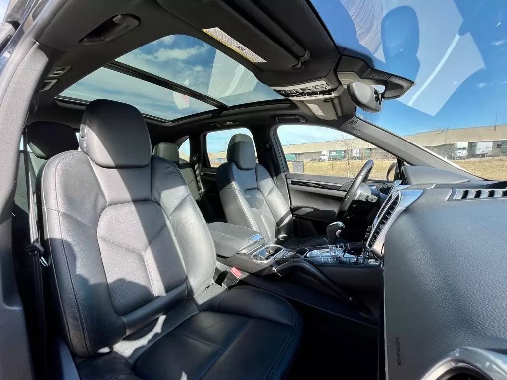 2014 Porsche Cayenne - Image 13 2014 Porsche Cayenne - Image 13