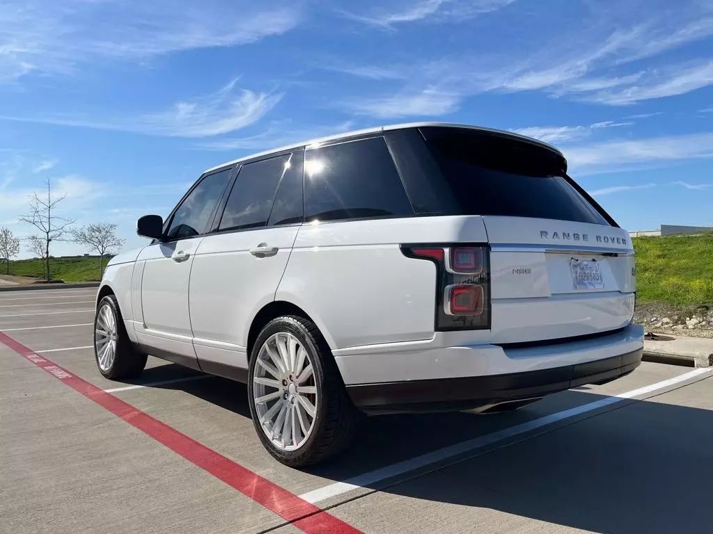 2018 Land Rover Range Rover - Image 3