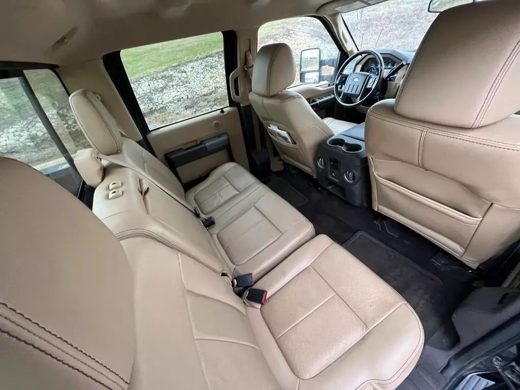 2011 Ford F350 Super Duty Crew Cab - Image 18 2011 Ford F350 Super Duty Crew Cab - Image 18