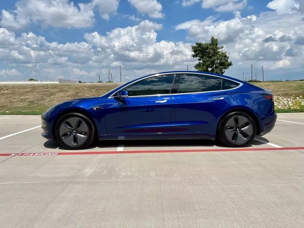 2020 Tesla Model 3 - Image 7 2020 Tesla Model 3 - Image 7