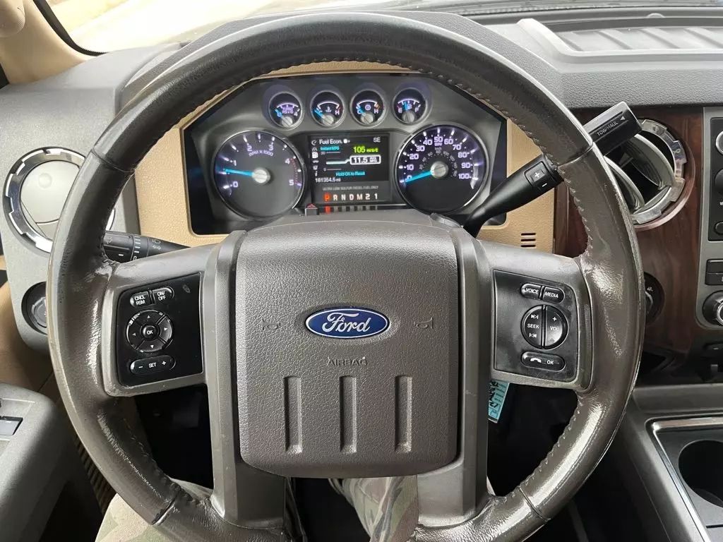 2011 Ford F350 Super Duty Crew Cab - Image 25 2011 Ford F350 Super Duty Crew Cab - Image 25