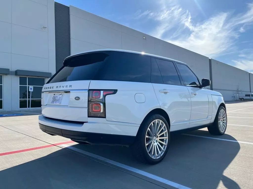 2018 Land Rover Range Rover - Image 4