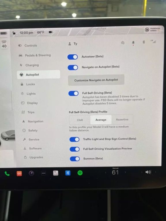 2020 Tesla Model 3 - Image 32 2020 Tesla Model 3 - Image 32