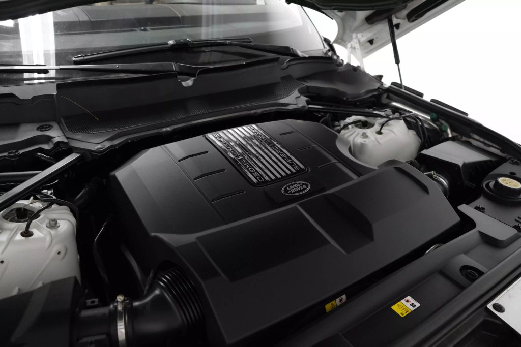 2017 LAND ROVER RANGE ROVER SUV V6, SUPERCHARGED, 3.0 LITER HSE SPORT UTILITY 4D