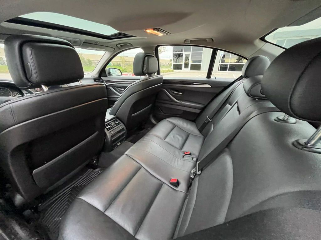 2013 Bmw 5 Series - Image 18 2013 Bmw 5 Series - Image 18