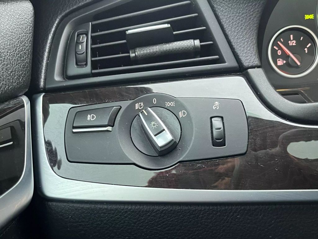 2013 Bmw 5 Series - Image 30 2013 Bmw 5 Series - Image 30