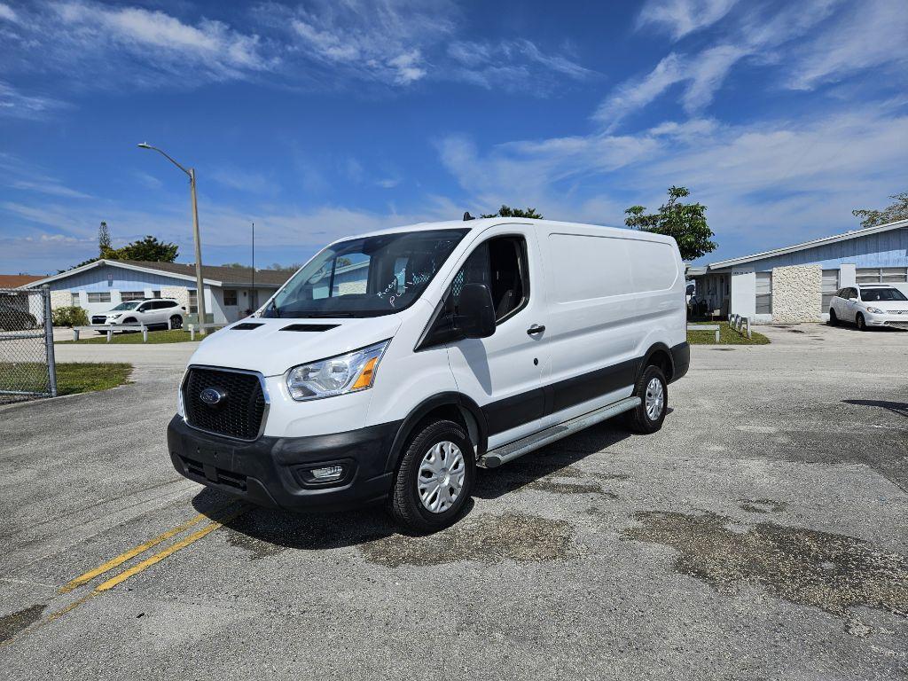 Transit 250 fashion cargo van