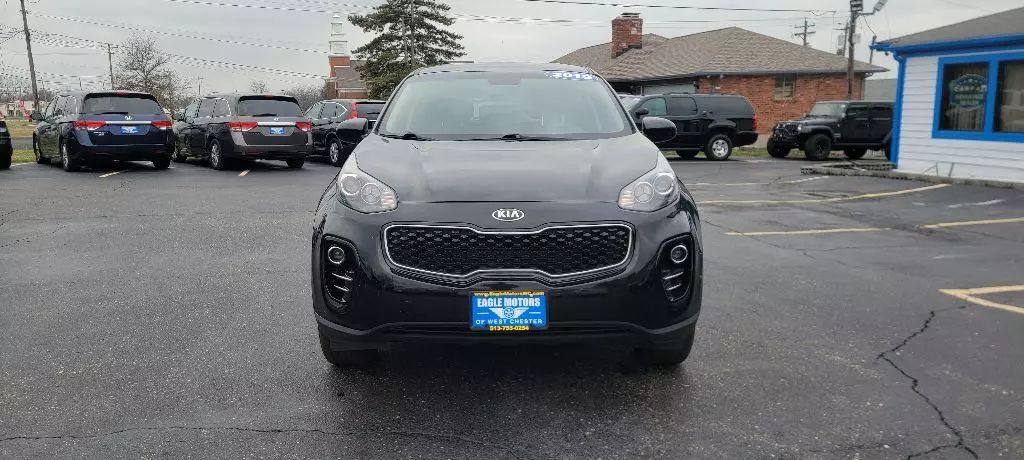 Used 2019 Kia Sportage LX with VIN KNDPMCAC7K7617404 for sale in West Chester, OH