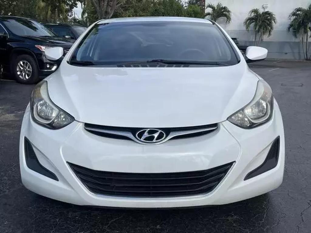 Used 2016 Hyundai Elantra SE with VIN 5NPDH4AE5GH770865 for sale in Miami, FL