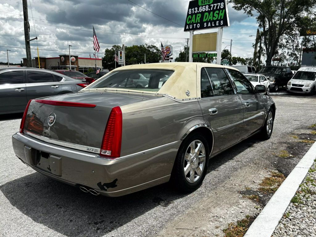2006 CADILLAC DTS SEDAN V8, 4.6 LITER SEDAN 4D