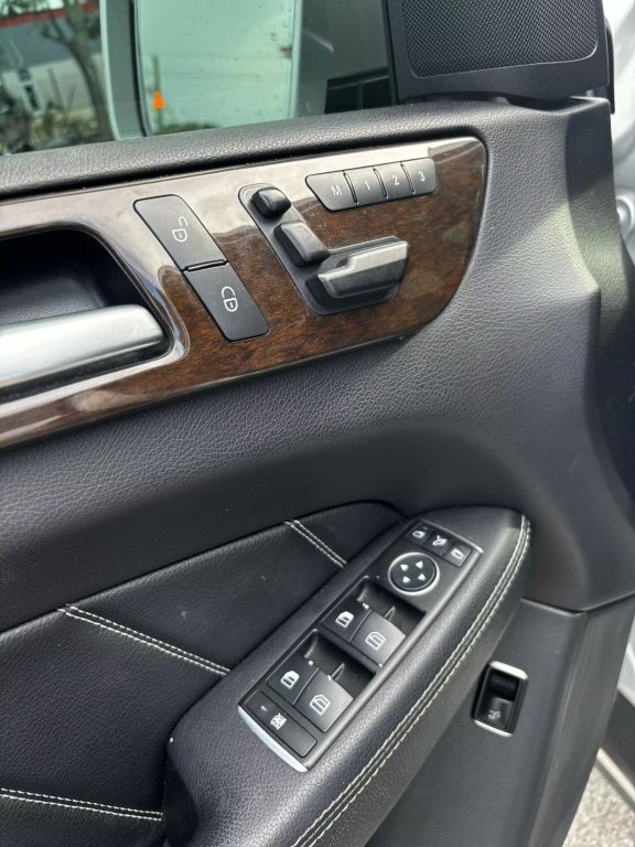 2015 MERCEDES-BENZ GL-CLASS SUV V6, TURBO DSL, 3.0L GL 350 BLUETEC 4MATIC SPORT UTILITY 4D