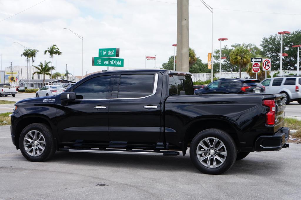 2019 Chevrolet Silverado 1500 High Country photo 5