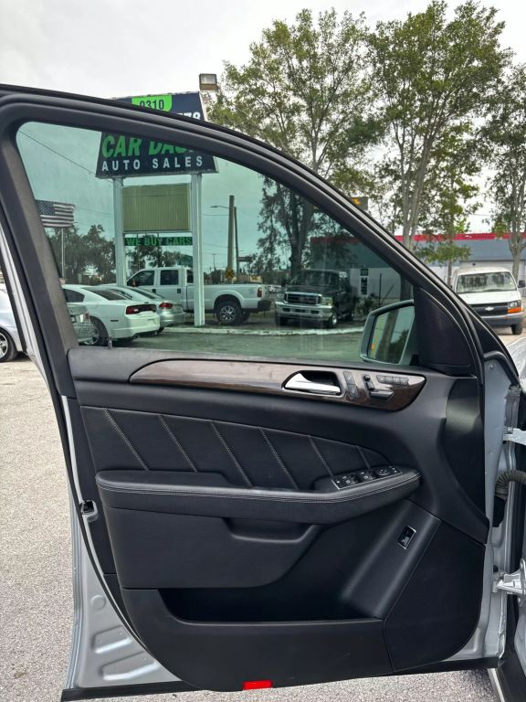 2015 MERCEDES-BENZ GL-CLASS SUV V6, TURBO DSL, 3.0L GL 350 BLUETEC 4MATIC SPORT UTILITY 4D