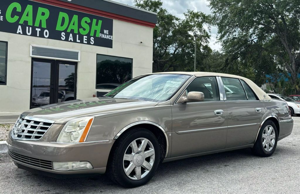 2006 CADILLAC DTS SEDAN V8, 4.6 LITER SEDAN 4D