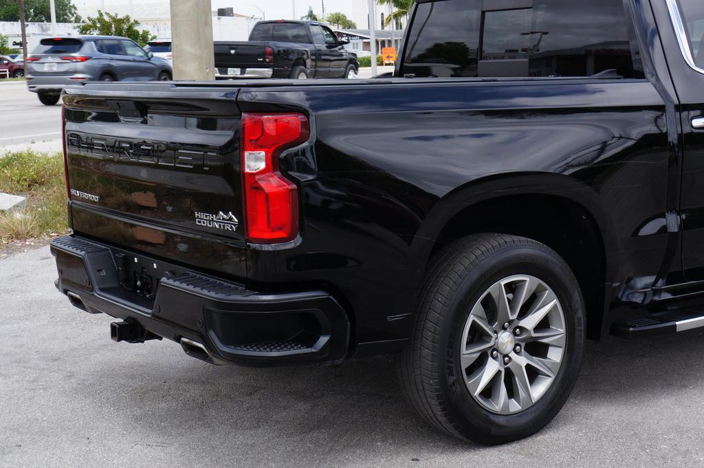 2019 Chevrolet Silverado 1500 High Country photo 10