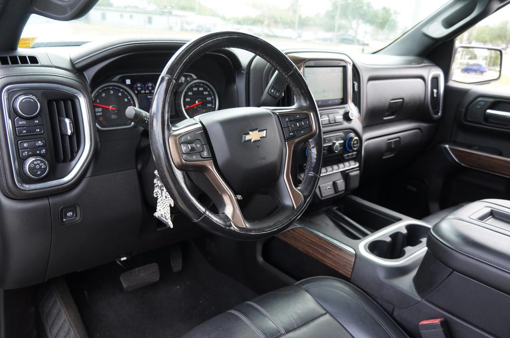 2019 Chevrolet Silverado 1500 High Country photo 21