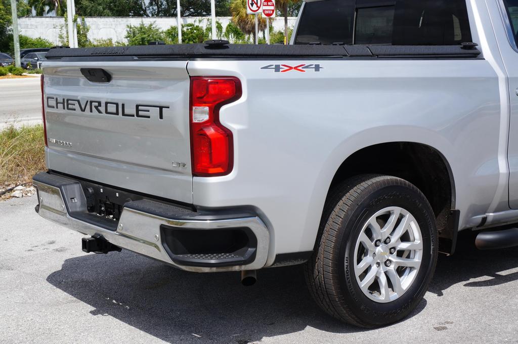 2020 Chevrolet Silverado 1500 LTZ photo 9