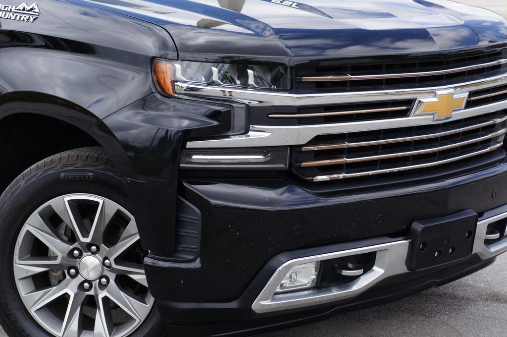 2019 Chevrolet Silverado 1500 High Country photo 9