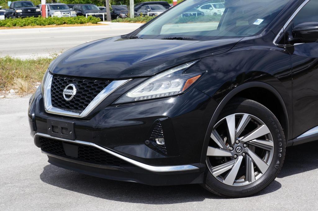 2019 Nissan Murano SL photo 9