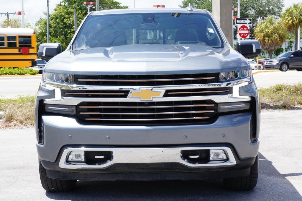 2021 Chevrolet Silverado 1500 High Country photo 2