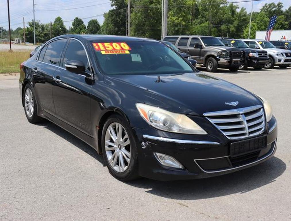 Used 2013 Hyundai Genesis 3.8 with VIN KMHGC4DD7DU249206 for sale in Cookeville, TN