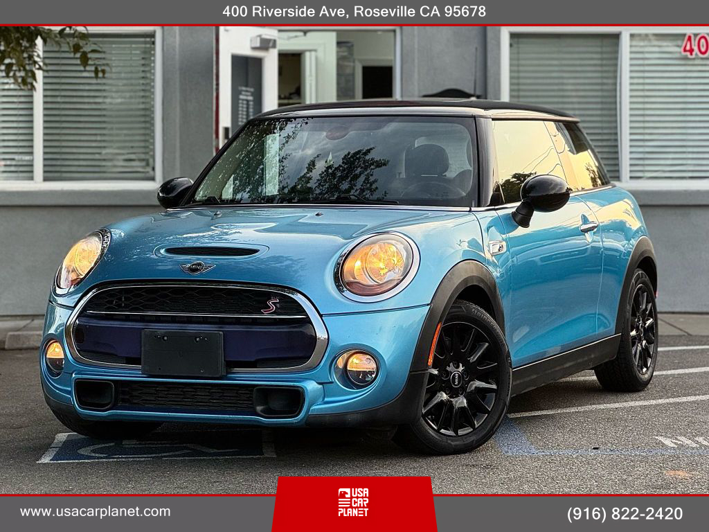 2017 MINI Cooper S's photo