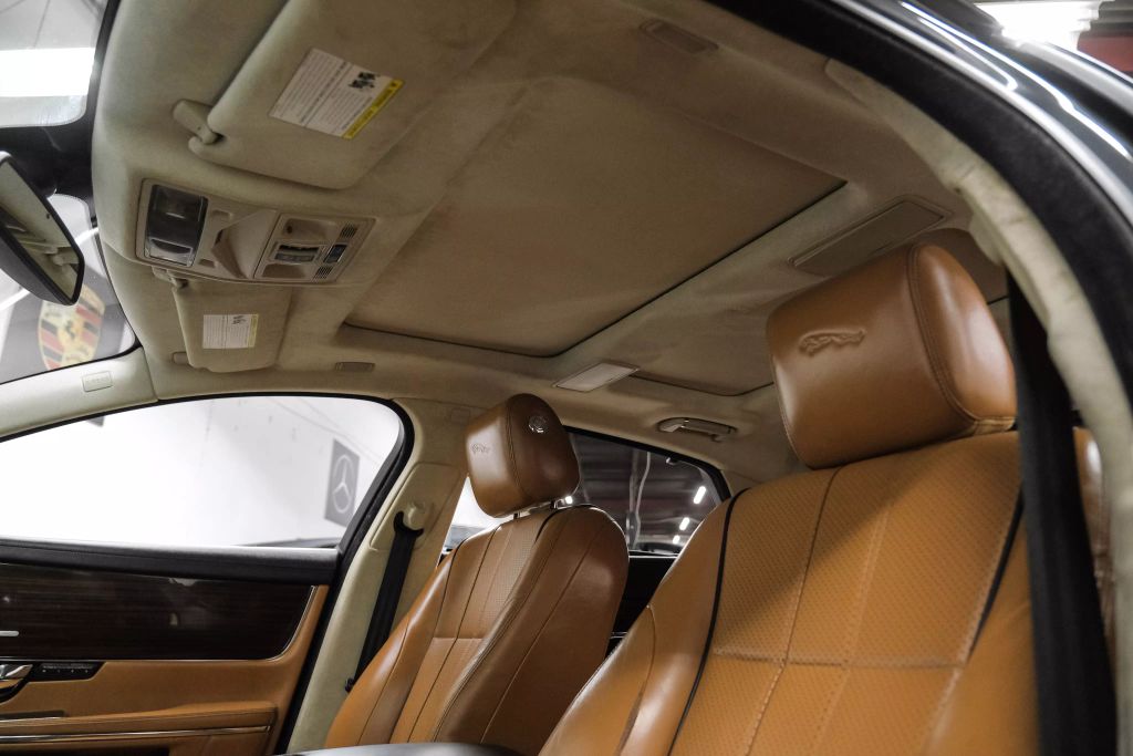 2012 JAGUAR XJ SEDAN V8, 5.0 LITER XJL PORTFOLIO SEDAN 4D