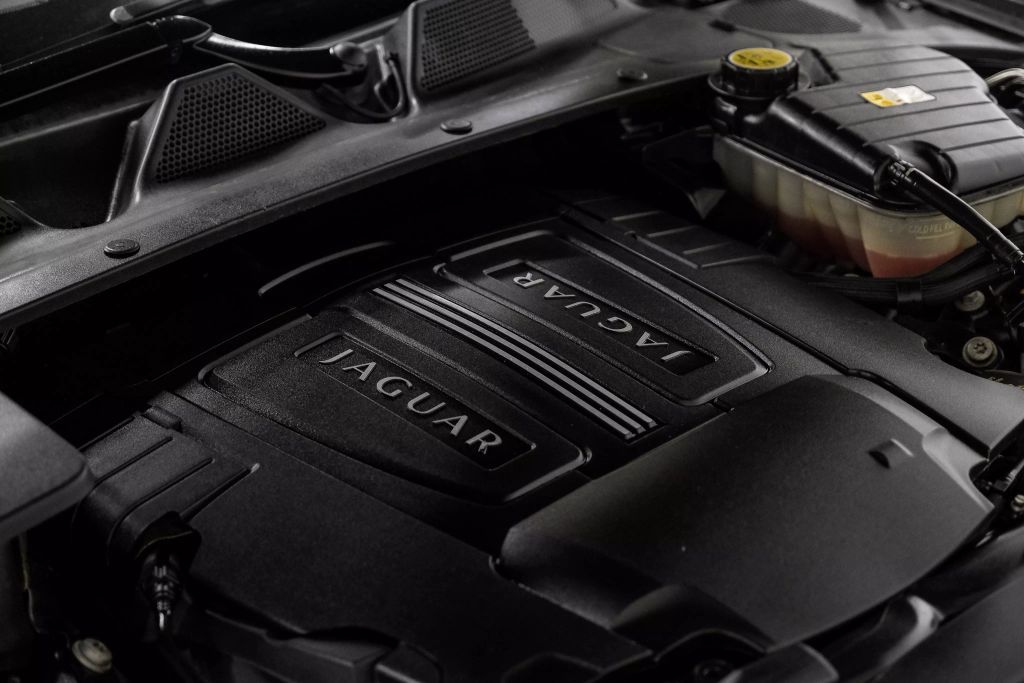 2012 JAGUAR XJ SEDAN V8, 5.0 LITER XJL PORTFOLIO SEDAN 4D
