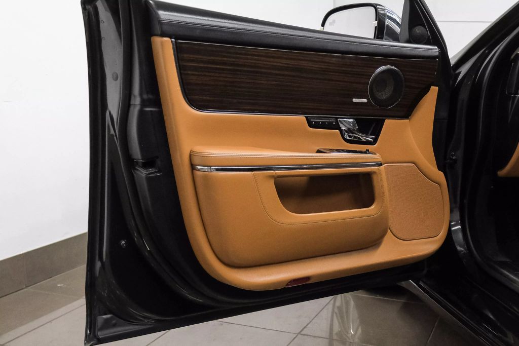 2012 JAGUAR XJ SEDAN V8, 5.0 LITER XJL PORTFOLIO SEDAN 4D