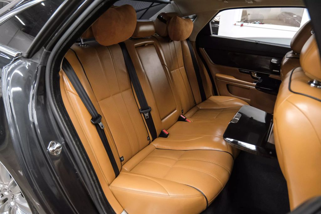 2012 JAGUAR XJ SEDAN V8, 5.0 LITER XJL PORTFOLIO SEDAN 4D