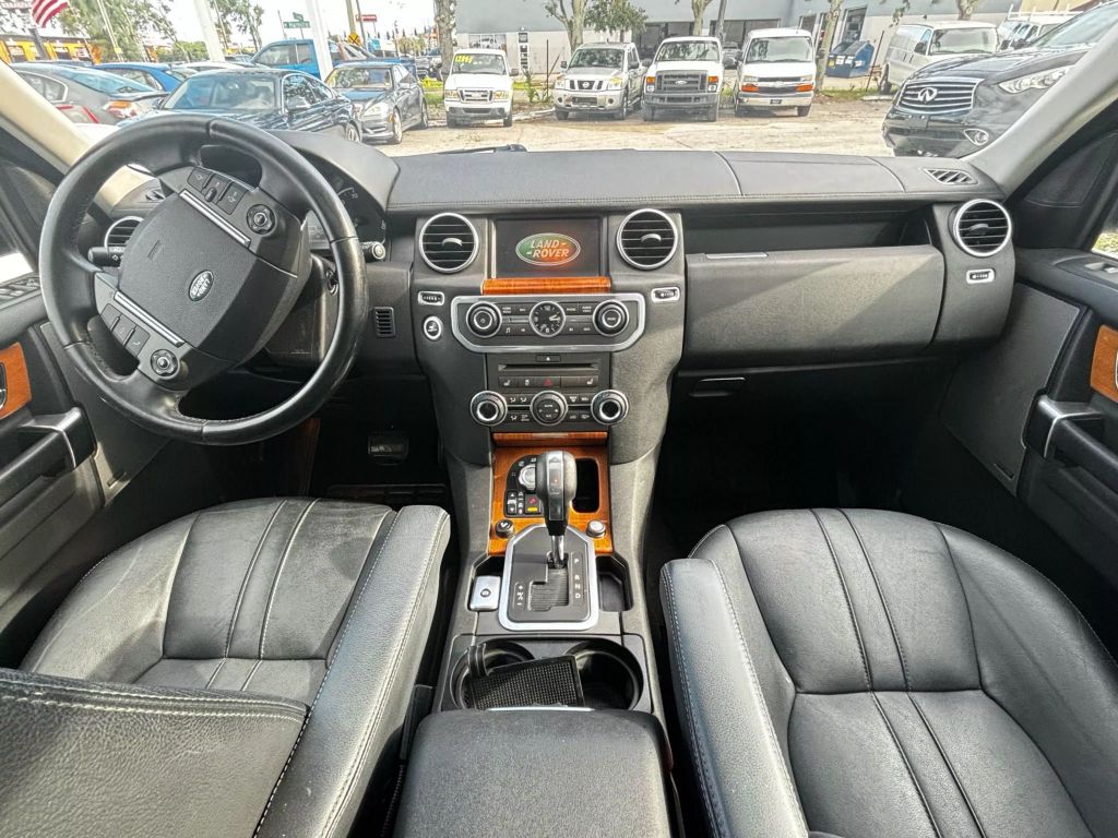 2011 LAND ROVER LR4 SUV V8, 5.0 LITER SPORT UTILITY 4D