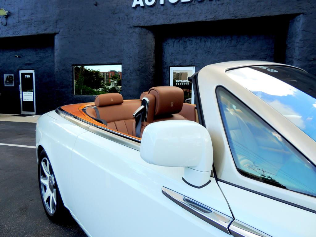 2013 Rolls-Royce Phantom Drophead Coupe photo 14