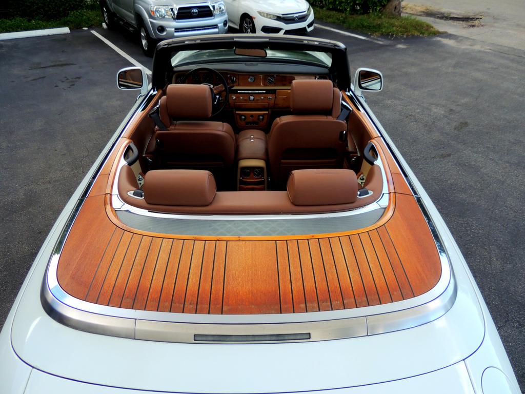 2013 Rolls-Royce Phantom Drophead Coupe photo 10