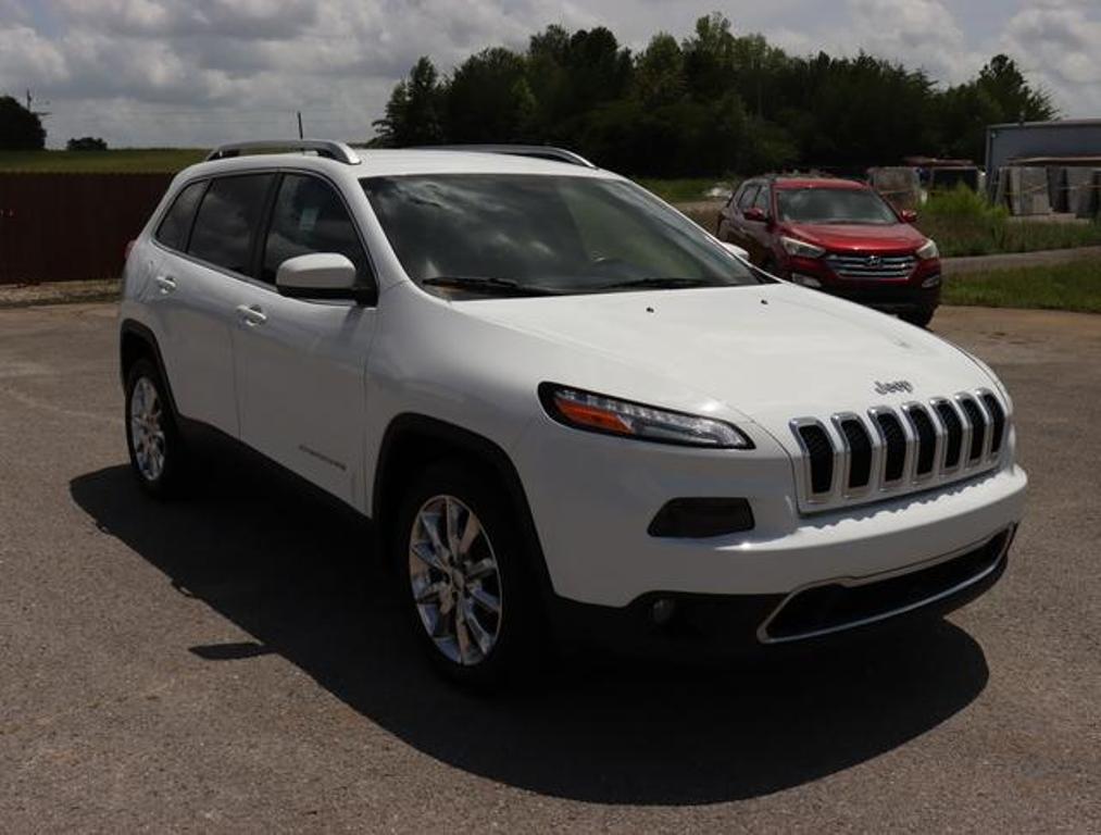 Used 2016 Jeep Cherokee Limited with VIN 1C4PJLDB0GW211800 for sale in Cookeville, TN