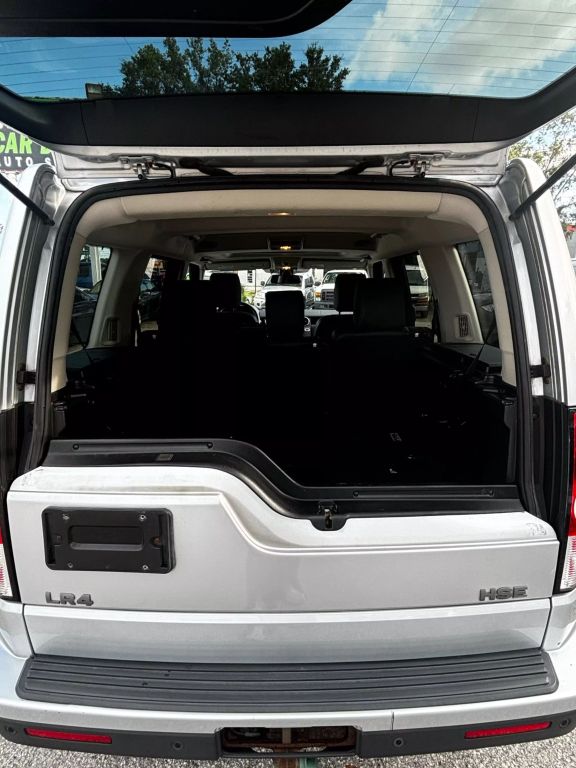 2011 LAND ROVER LR4 SUV V8, 5.0 LITER SPORT UTILITY 4D