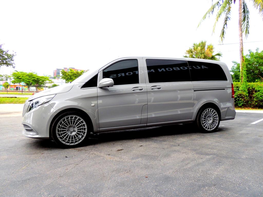 2021 Mercedes-Benz Metris Passenger Van Base photo 6