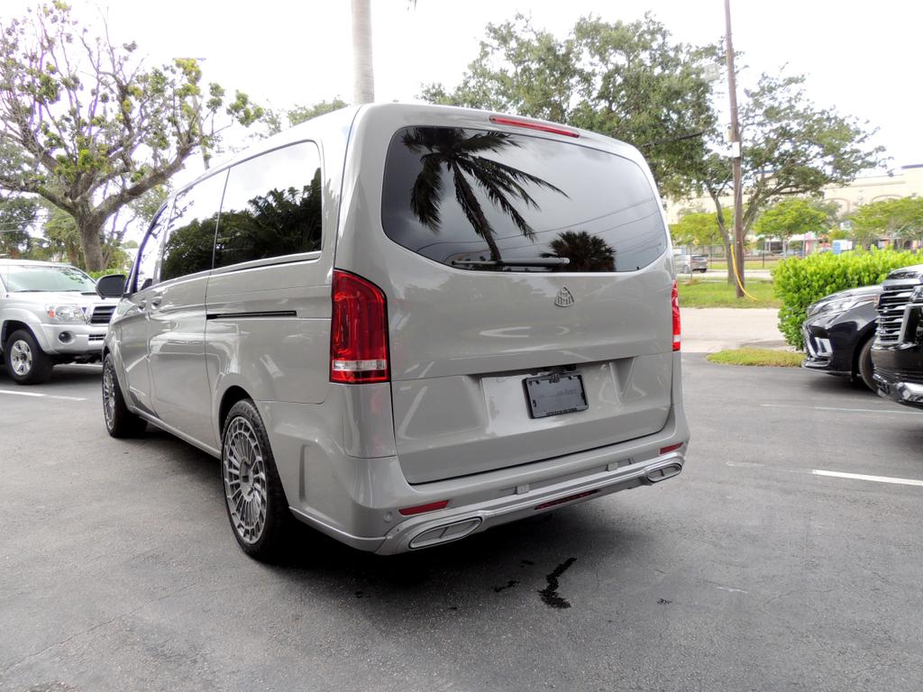 2021 Mercedes-Benz Metris Passenger Van Base photo 9