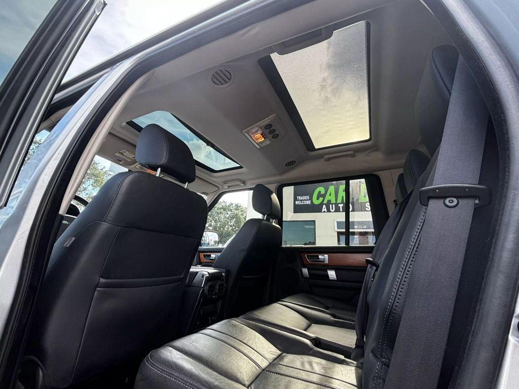2011 LAND ROVER LR4 SUV V8, 5.0 LITER SPORT UTILITY 4D