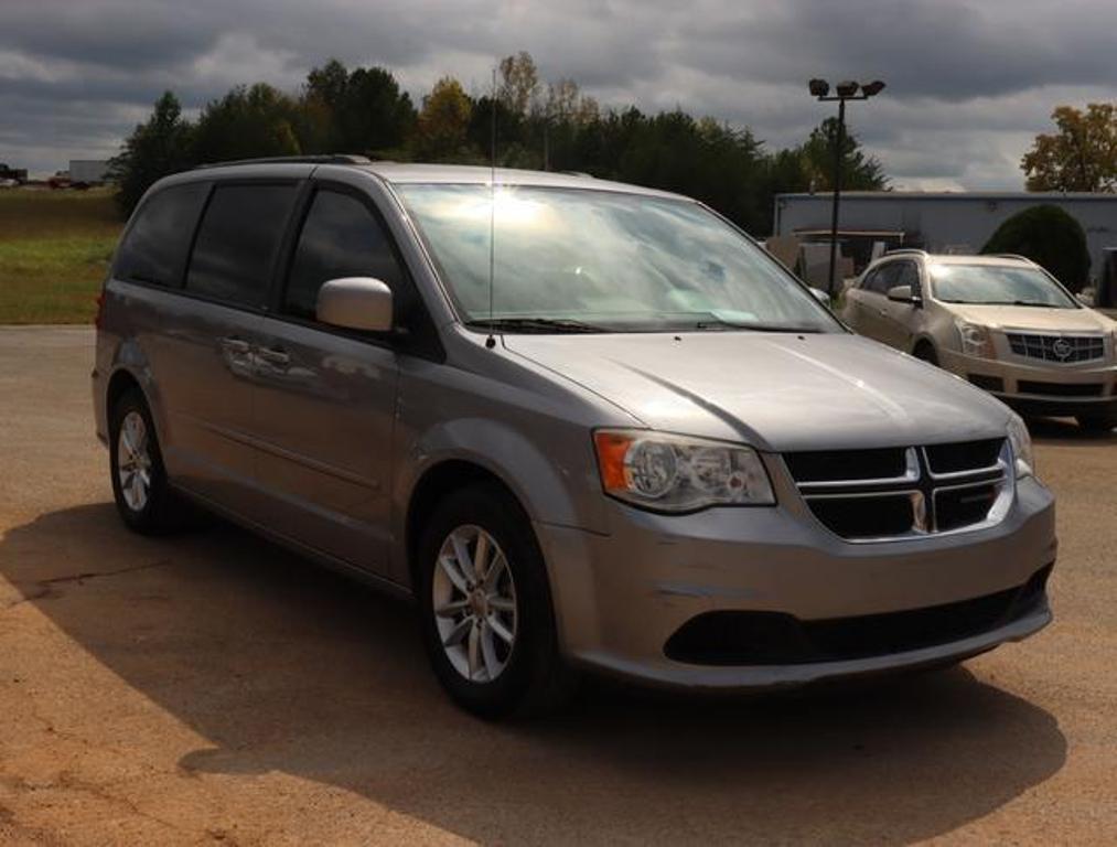 Used 2014 Dodge Grand Caravan SXT with VIN 2C4RDGCG5ER230448 for sale in Cookeville, TN