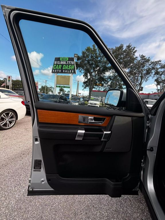 2011 LAND ROVER LR4 SUV V8, 5.0 LITER SPORT UTILITY 4D