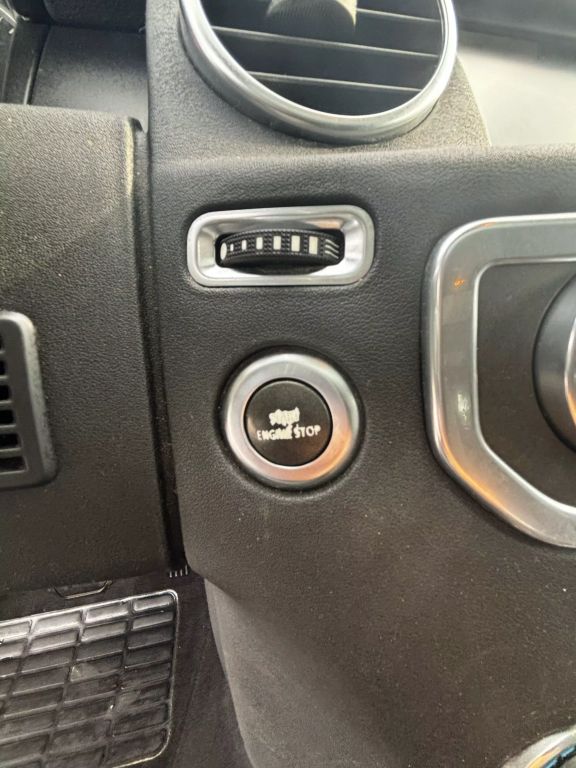 2011 LAND ROVER LR4 SUV V8, 5.0 LITER SPORT UTILITY 4D