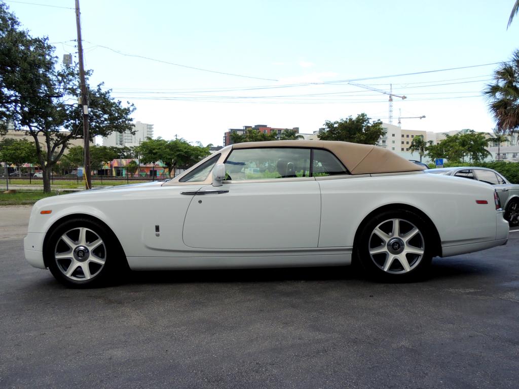 2013 Rolls-Royce Phantom Drophead Coupe photo 52