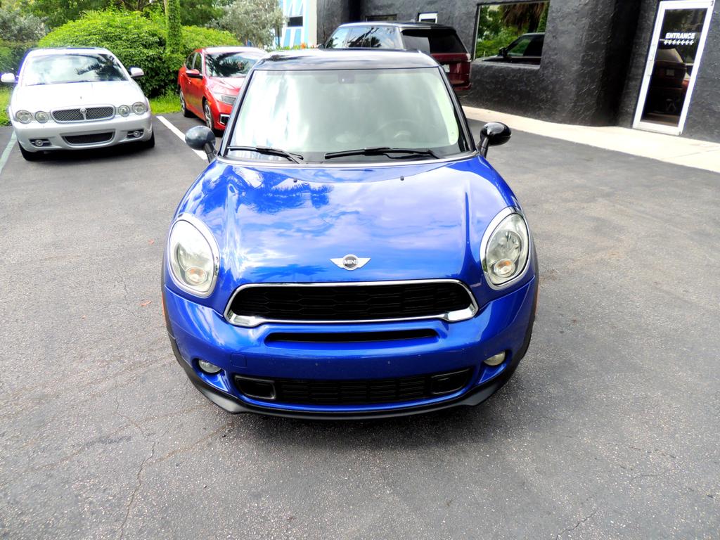 2013 MINI Paceman S photo 3