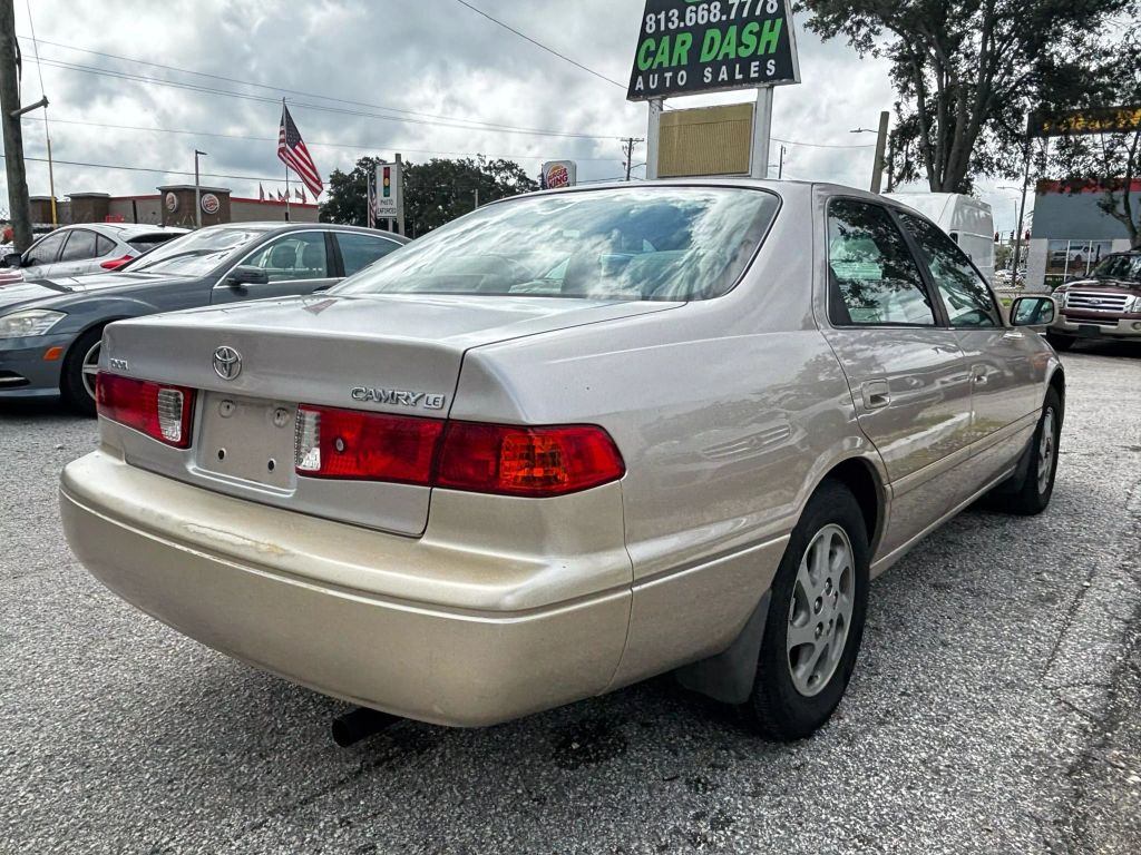 2001 TOYOTA CAMRY SEDAN 4-CYL, 2.2 LITER LE SEDAN 4D